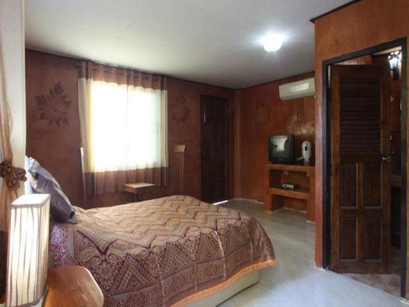 Baan Plubpla Wilai Hotel Banpukhaj Kültér fotó