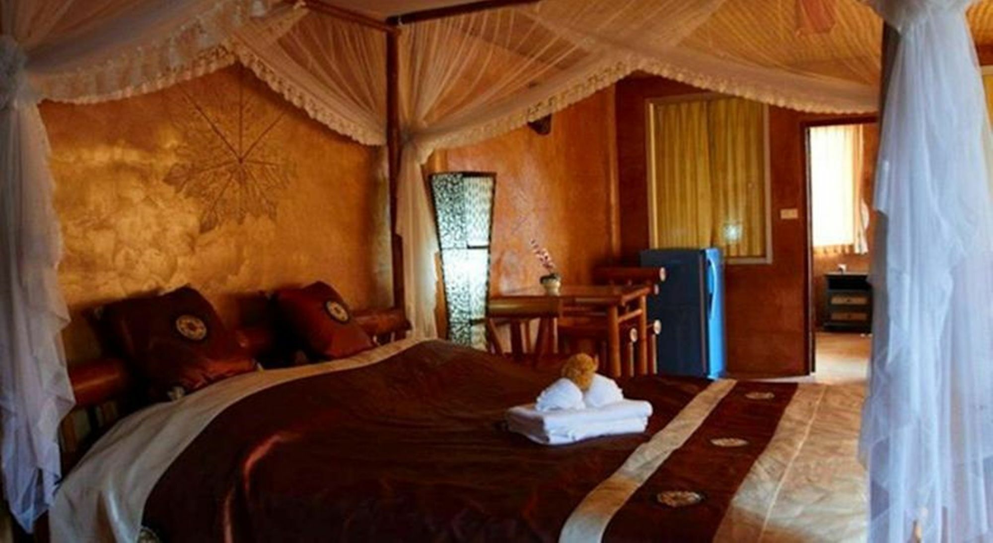 Baan Plubpla Wilai Hotel Banpukhaj Kültér fotó